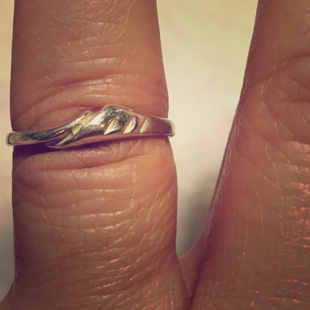 Vintage sterling silver ring, band